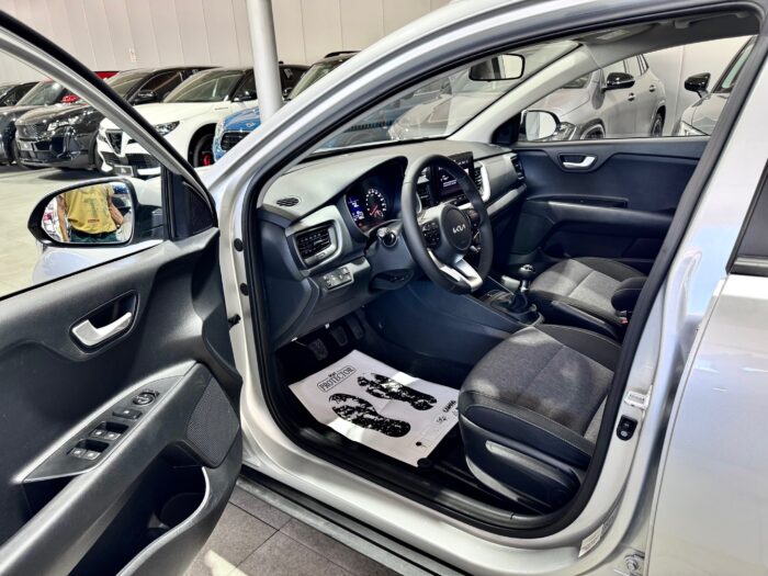 Kia Stonic 1.2 84CV GPL Style - immagine 11